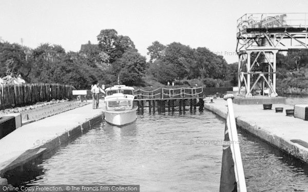 Photo of East Farleigh, The Lock c.1960