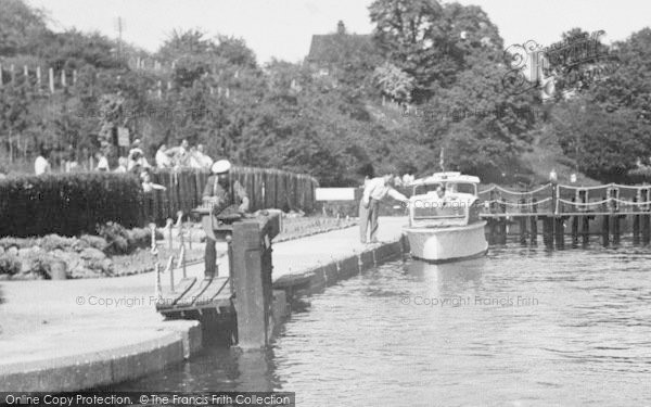 Photo of East Farleigh, The Lock c.1960