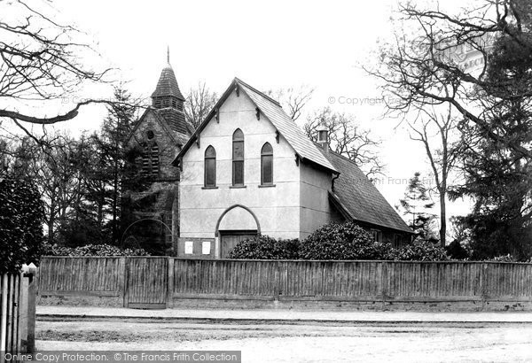 Photo of East Grinstead, Baldwin's Hill Church 1911