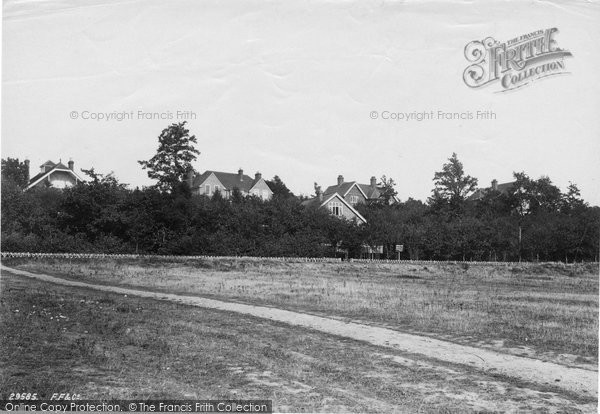 Photo of East Grinstead, Bellaggio's Bungalows 1891