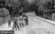 Delivery Boys 1907, East Grinstead