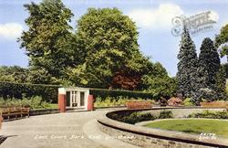 East Court Park c.1965, East Grinstead