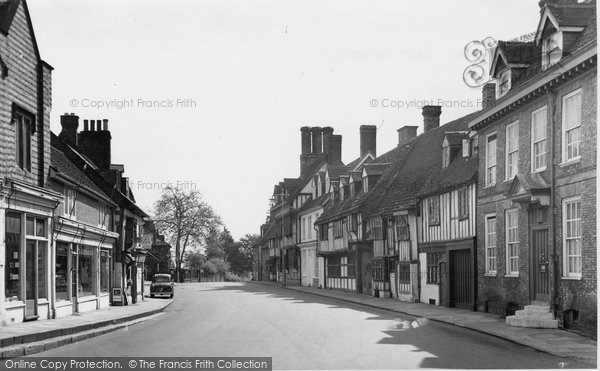 Photo of East Grinstead, High Street c.1960