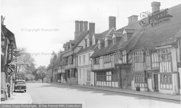 Photo of East Grinstead, High Street c.1960