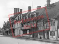 High Street c.1960, East Grinstead