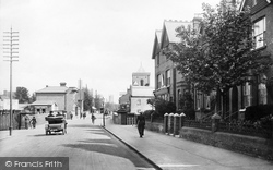 London Road 1915, East Grinstead