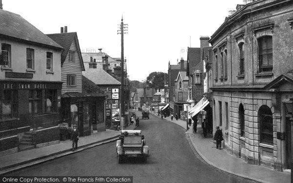 Photo of East Grinstead, London Road 1921