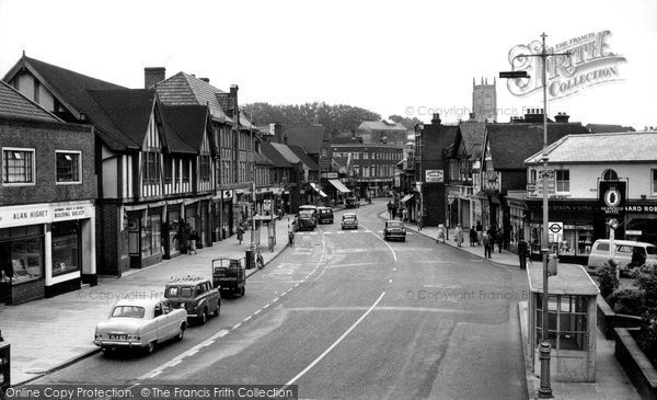 Photo of East Grinstead, London Road c.1960