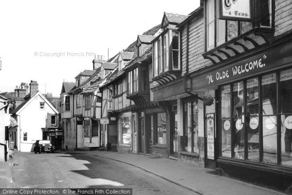 Photo of East Grinstead, Old Houses c.1955