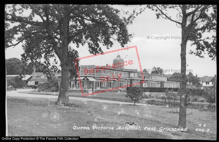 Photo of East Grinstead, Queen Victoria Hospital c.1955
