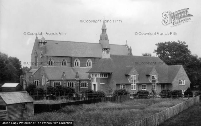 Photo of East Grinstead, St Mary's Church 1925