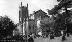 St Swithun's Parish Church c.1965, East Grinstead