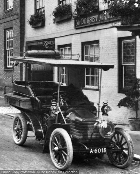 Photo of East Grinstead, Wolseley 10 Hp Car 1904