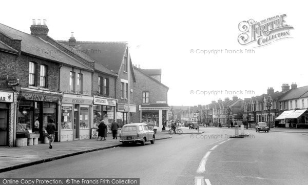 Photo of East Ham, Barking Road c1965