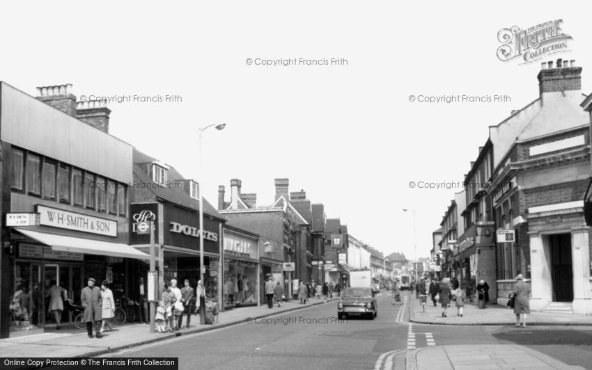 East Ham, High Street c1965