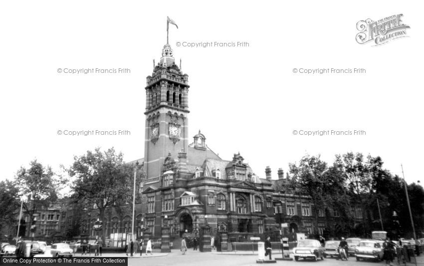 East Ham, Town Hall c1965