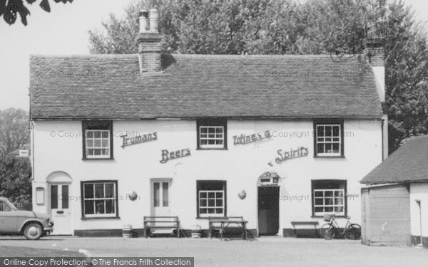 Photo of East Hanningfield, Three Horseshoes c.1960