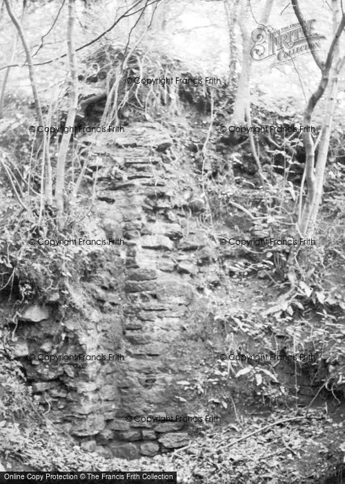 Photo of East Harptree, Richmont Castle 1956