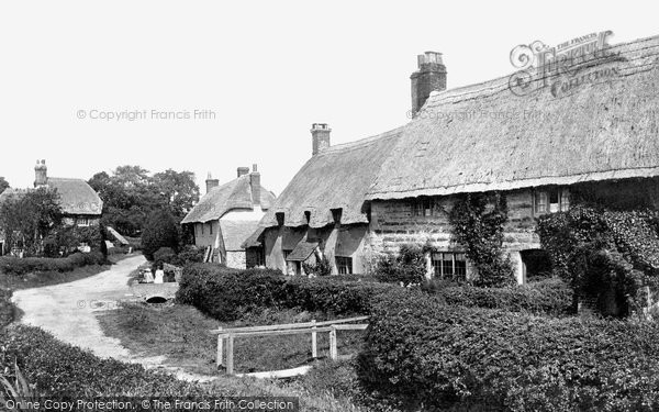 Photo of East Lulworth, the Village 1904