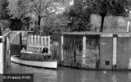 Molesey Lock c.1955, East Molesey