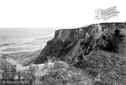 The Cliffs 1933, East Runton