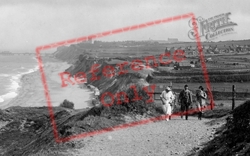 Walkers On The Clifftop 1921, East Runton