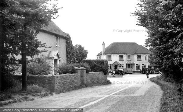 Photo of East Wittering, Church Road Corner c1950