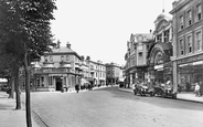 Bobby's Arcade And Terminus Road 1925, Eastbourne