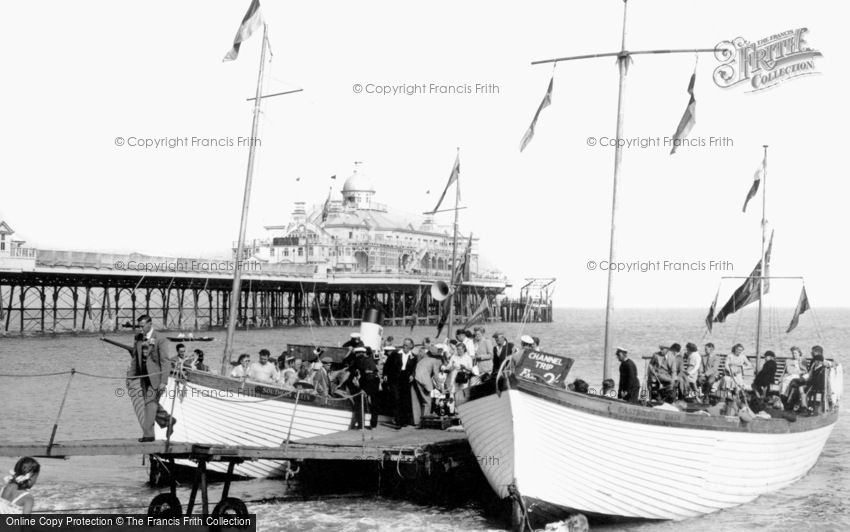 Eastbourne, Channel Trips c1955
