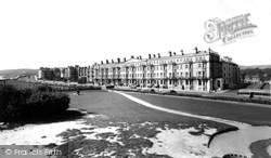 Lansdowne Hotel, King Edwards Parade c.1965, Eastbourne