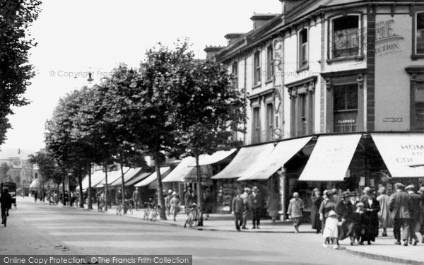 Photo of Eastbourne, Terminus Road 1925