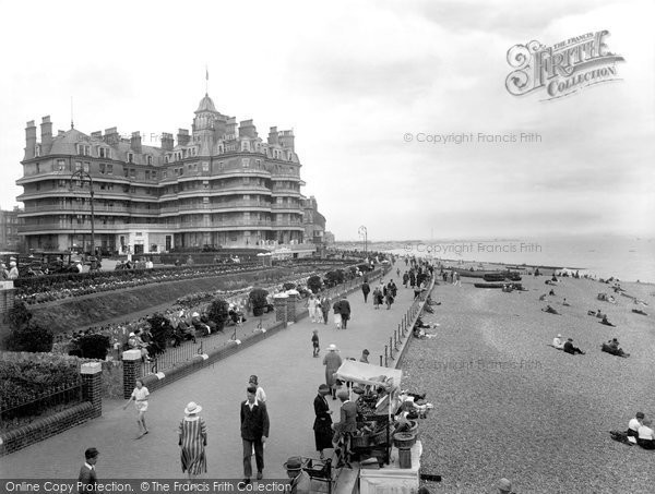 Photo of Eastbourne, The Queen's Hotel 1925