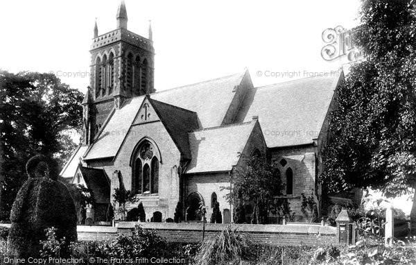 Photo of Easthampstead, St Michael and St Mary Magdalene's Church 1901