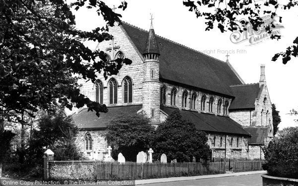 Photo of Eastleigh, Parish Church c.1955