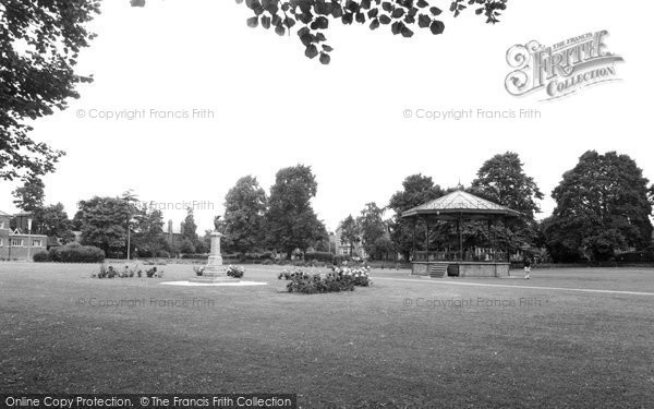 Photo of Eastleigh, Recreation Ground c1960