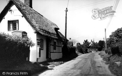 Easton Royal, the Village c1955