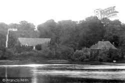 Eastwell, St Mary's Church And Lake 1901, Eastwell Park