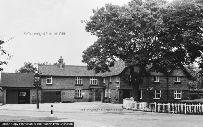 Photo of Eastwood, The Horse And Groom, Moorgreen c.1955