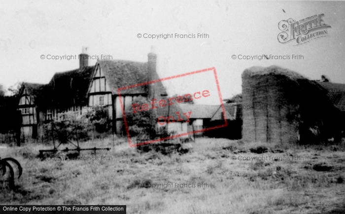 Photo of Eaton Bray, Church Farm c.1955