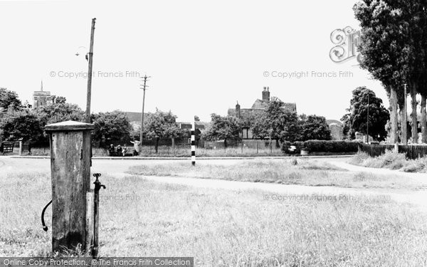 Photo of Eaton Bray, The Village Green c.1955
