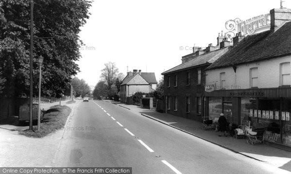 Photo of Eaton Socon, Great North Road c.1960