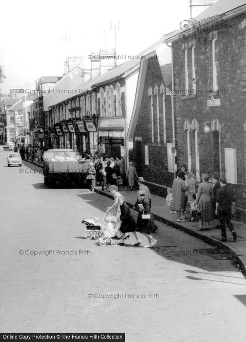 Photo of Ebbw Vale, Shopping On Bethcar Street c.1960