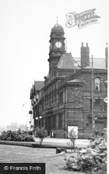 Town Hall c.1955, Eccles