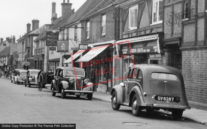 Photo of Edenbridge, High Street, Cars 1951