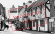 High Street, Ye Old Crown Inn c.1960, Edenbridge