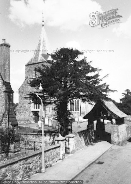 Photo of Edenbridge, St Peter And St Paul's Church c.1955