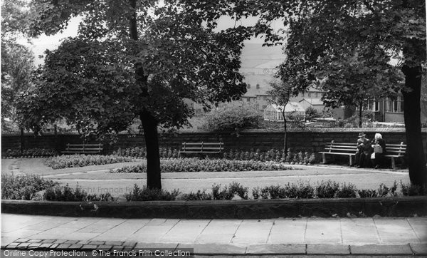 Photo of Edenfield, Sparrow Park c.1960