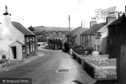 The Village c.1955, Edern