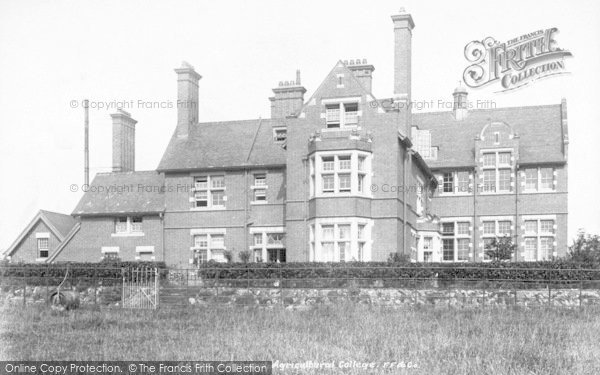Photo of Edgmond, Agricultural College 1902