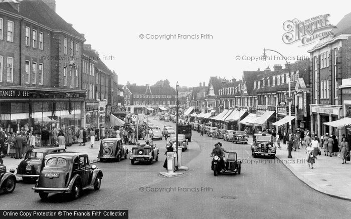Photo of Edgware, Station Road 1954